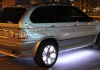 LED strip lighting under the car (neon cloud)
